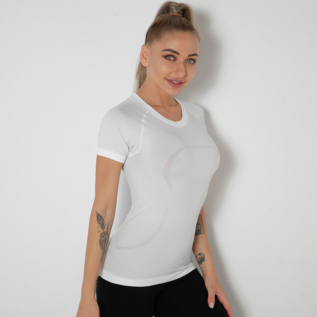 Custom New seamless vest yoga clothes female quick-drying dance rhythm fitness clothes tops sports morning exercise running short sleeves female