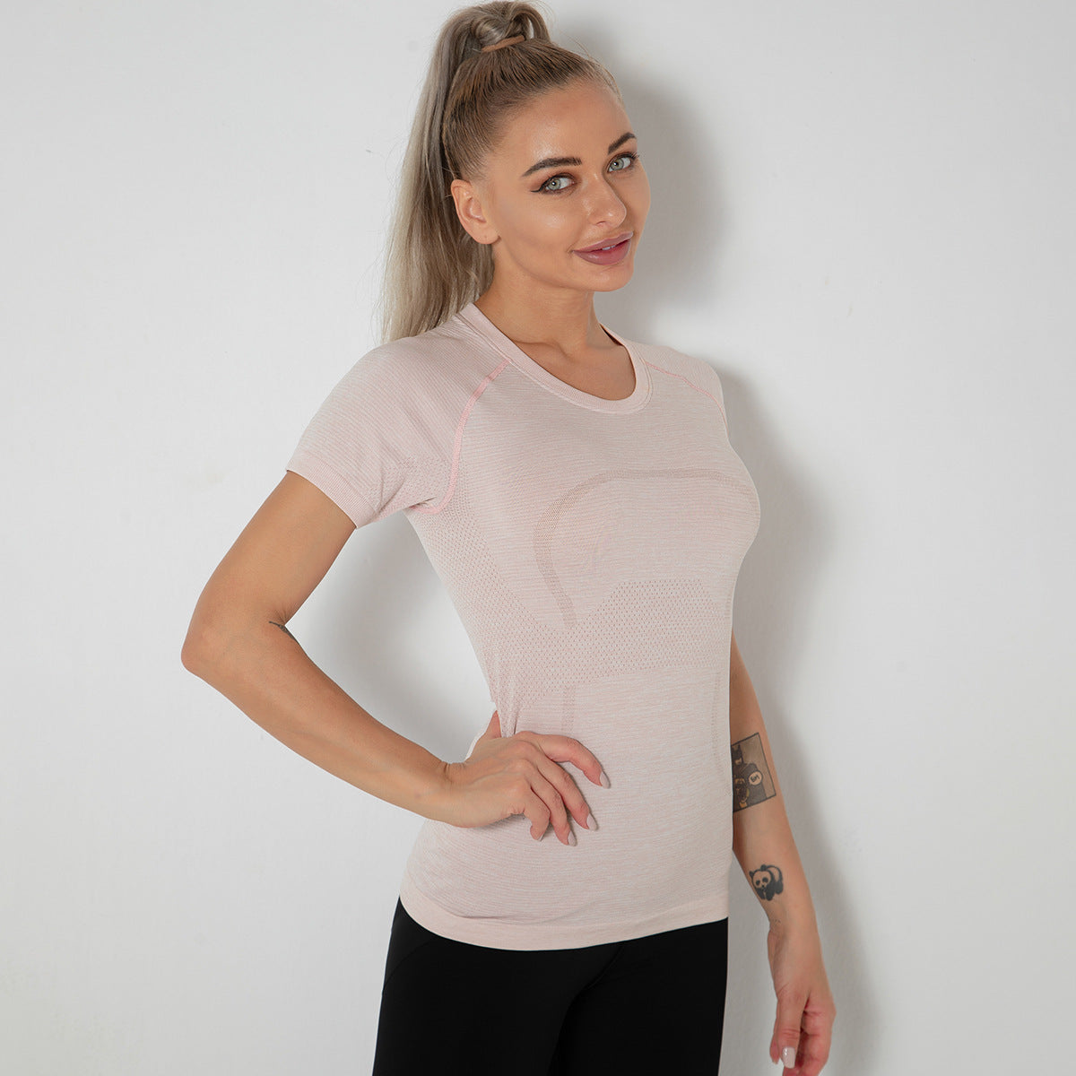 Custom New seamless vest yoga clothes female quick-drying dance rhythm fitness clothes tops sports morning exercise running short sleeves female